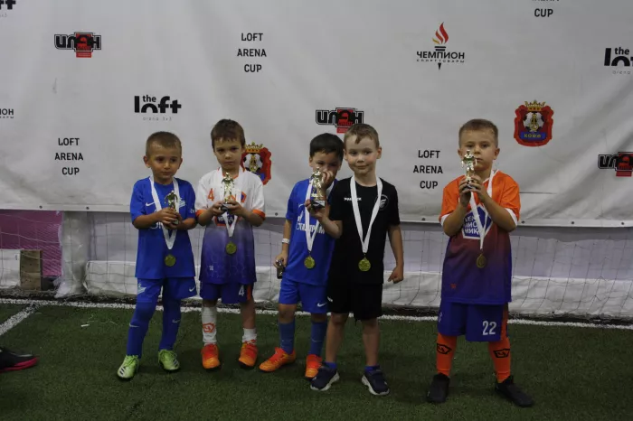 Футбольная школа "Чемпионика"