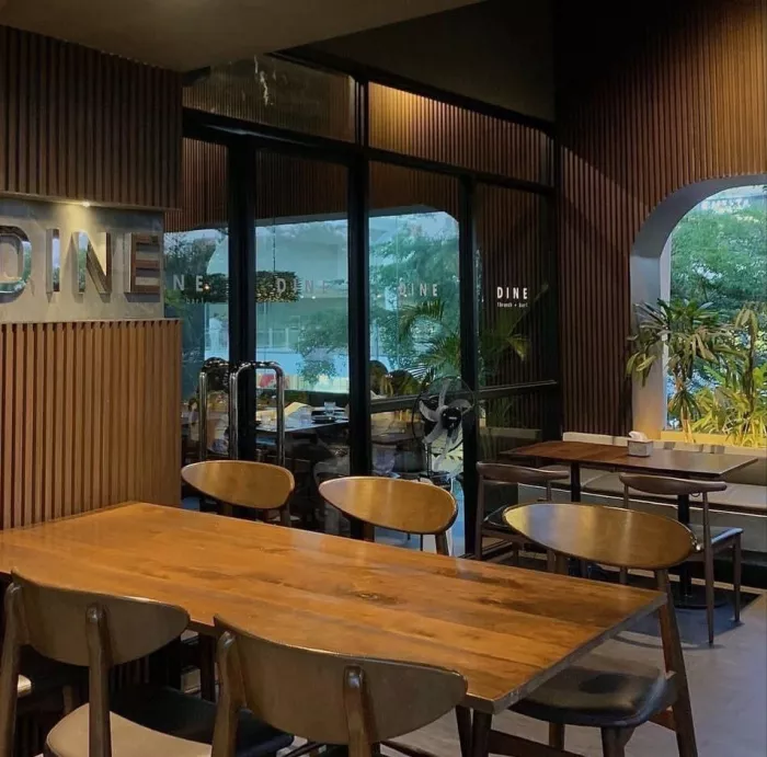 Ресторан «DINE brunch + bar»
