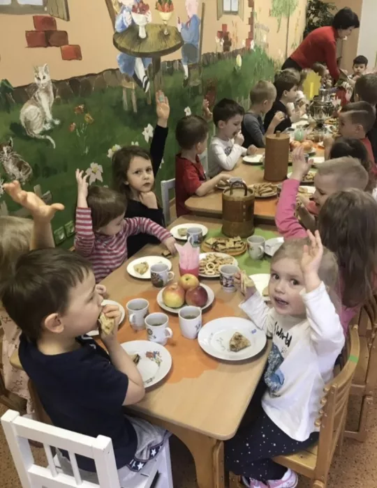 Детский сад "Стэп-бай-стэп"