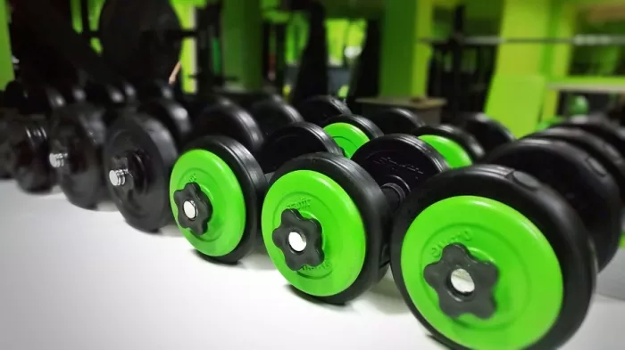 Женский тренажерный зал и фитнес "Frau Gym & Fit" 