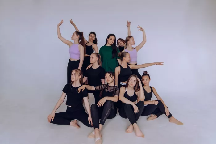 Студия Фитнеса, Танцев и Йоги "DANCE FIT SPACE"