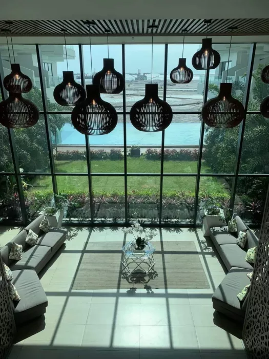 Отель «Lime Resort Manila»