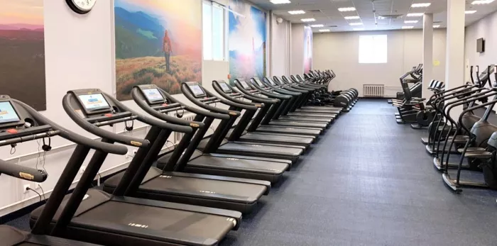 Спортклуб "Fitness House"