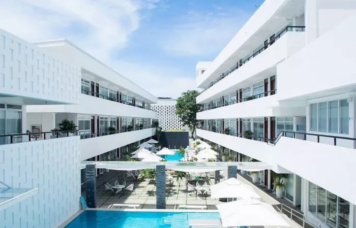 Отель «Coast Boracay»
