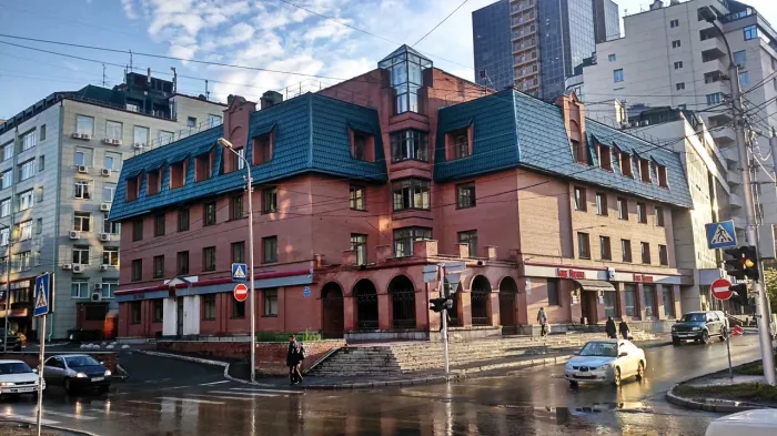 Банк "ВТБ" на Каменской ул.