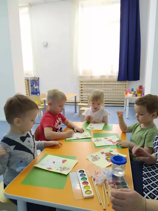 Частный детский сад "Снежинка"