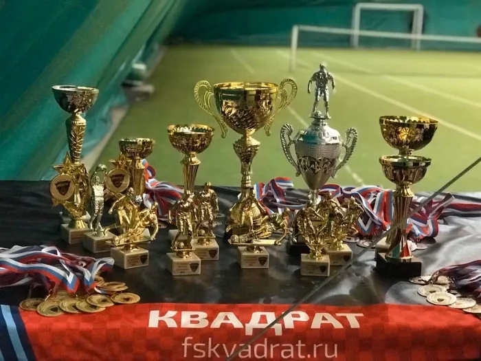 Детская футбольная школа "Квадрат"