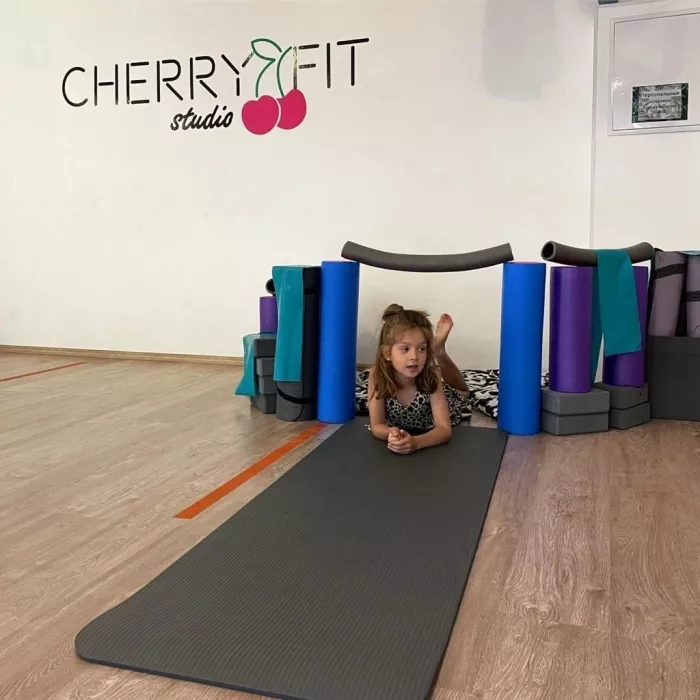Фитнес Студия «CherryFit»