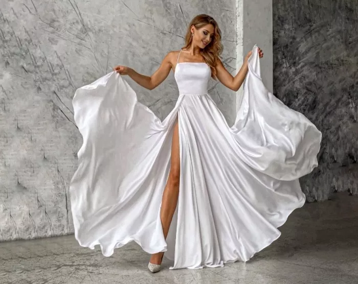 Салон женских платьев "La Divina dress"