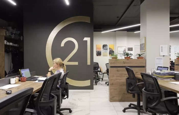 Юридические услуги "Century21 Expert"