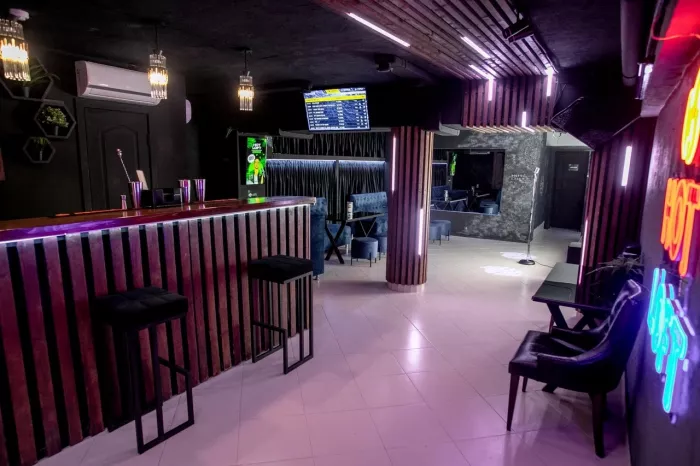 Караоке-клуб "Hot Loft"