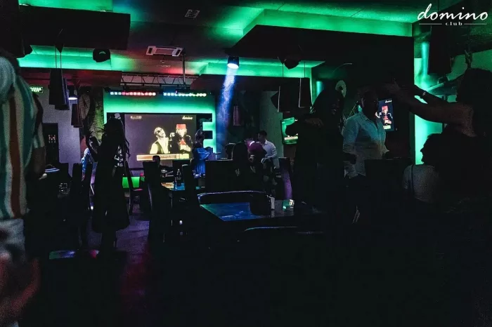 Караоке-клуб "Домино"