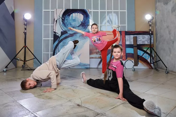 Арт Центр "Performance"