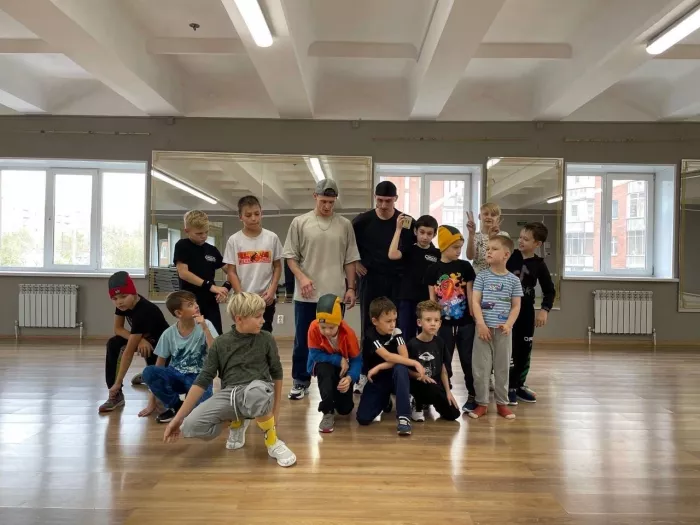Танцевальная студия "Breakids"
