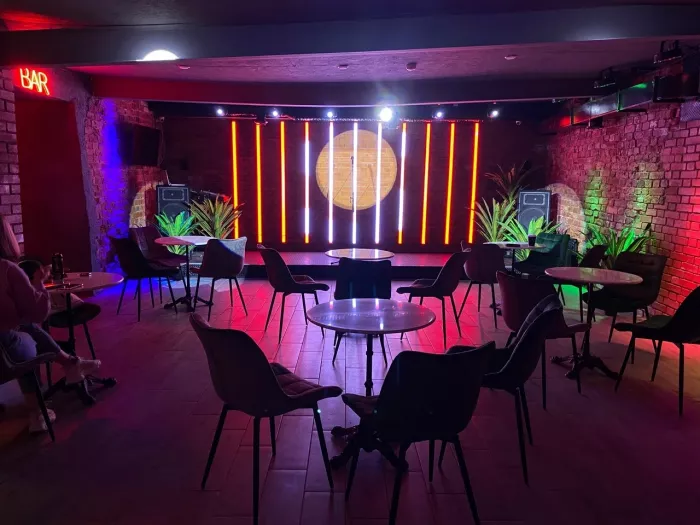 Караоке-клуб "S Bar"