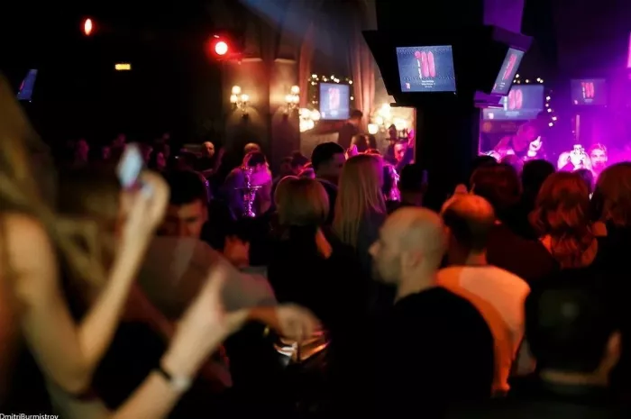 Караоке-клуб "Music Bar 11"