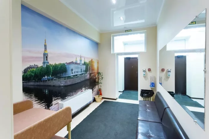  "Первая семейная клиника Петербурга" на Белы Куна