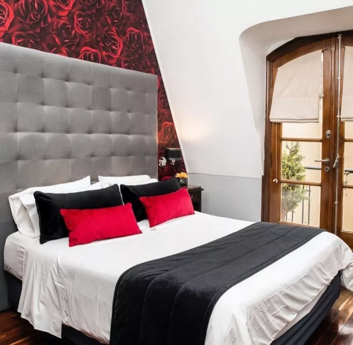 Бутик-Отель «Miravida Soho Hotel & Wine Bar»