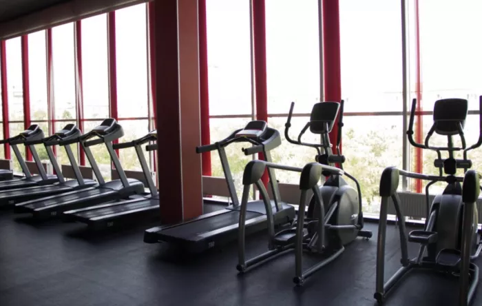 ​Фитнес-клуб "Fit zone"