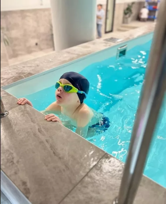 Плавательный бассейн "Арена swim".