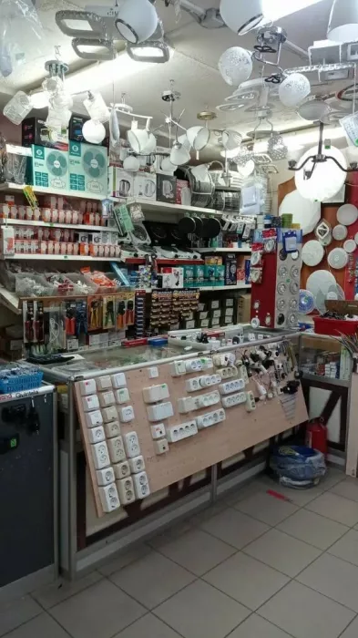 Магазин "Строймаркет" на Дубках