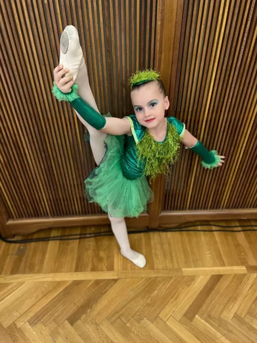 Школа балета "Lil Ballerine"