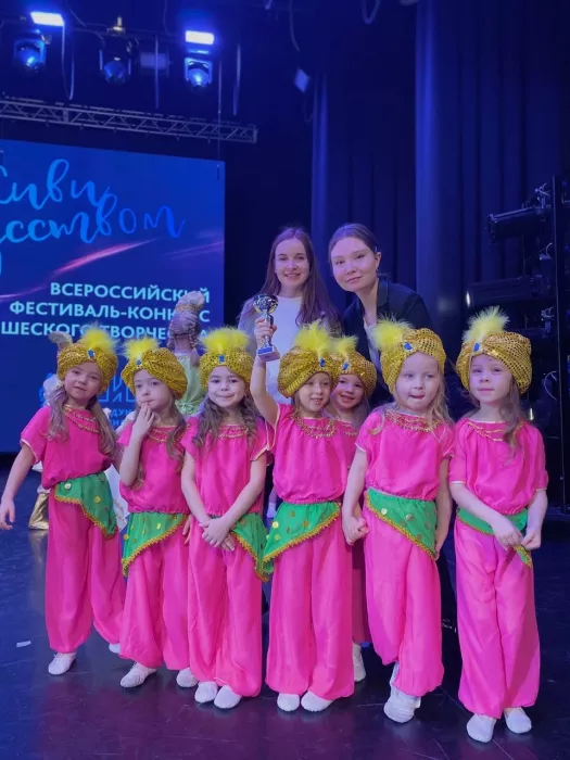 Студия хореографии "Little Star"