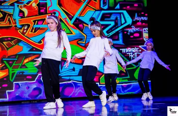 Школа танцев "Prodigy Dance Centre"