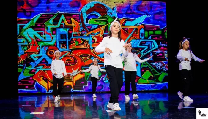 Школа танцев "Prodigy Dance Centre"