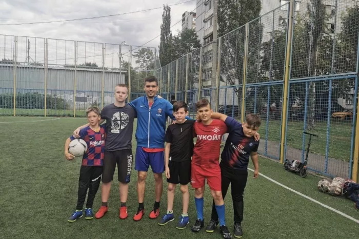 Футбольный клуб "Young"