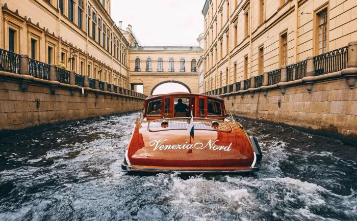 Компании по аренде яхты и катера "Smart Yacht"