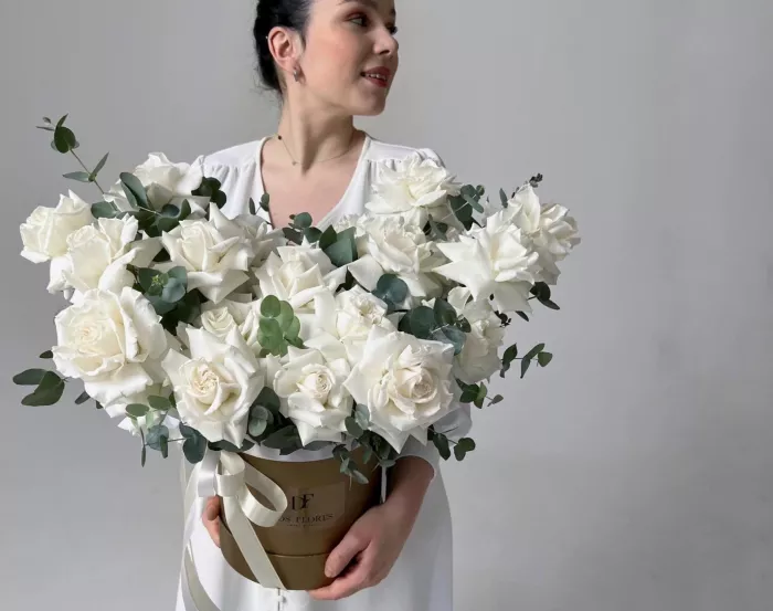 Магазин цветов и букетов "Dos flores"