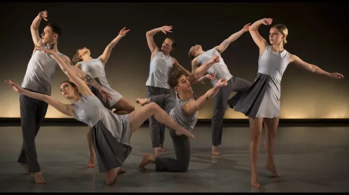 Школа танцев "Kinder Dance"