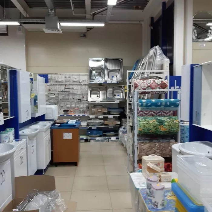 Строительный магазин "Строитель" на Дачном проспекте