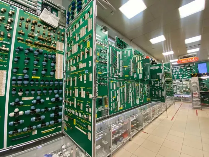 Строительный магазин "Метизы"