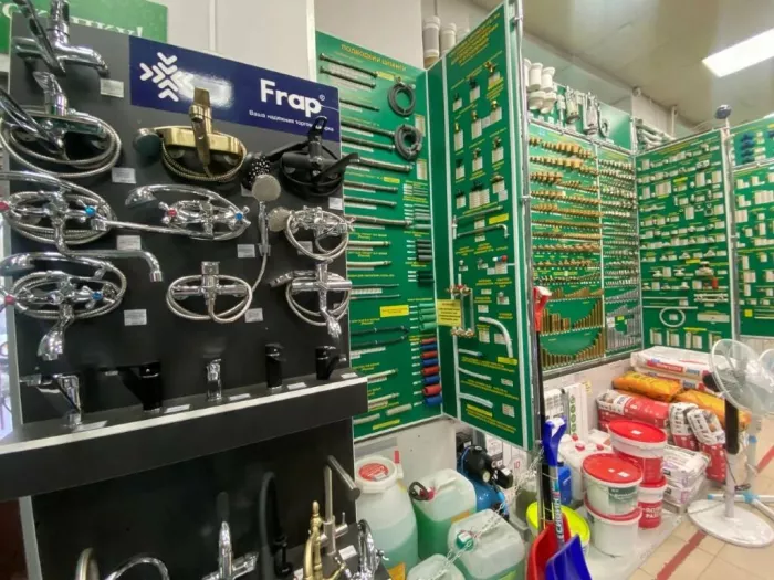 Строительный магазин "Метизы"