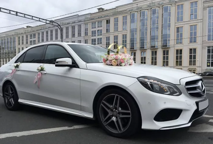 АРЕНДА АВТОМОБИЛЕЙ НА СВАДЬБУ