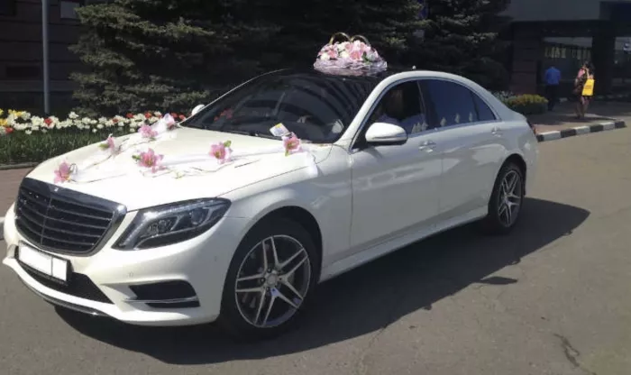 АРЕНДА АВТОМОБИЛЕЙ НА СВАДЬБУ