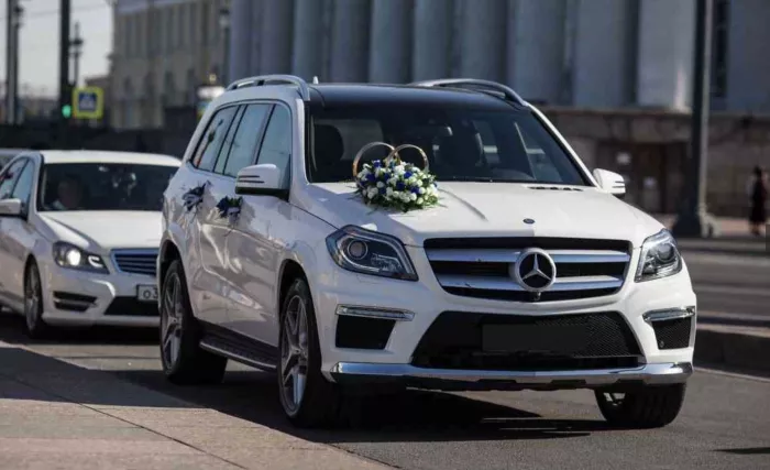 АРЕНДА АВТОМОБИЛЕЙ НА СВАДЬБУ
