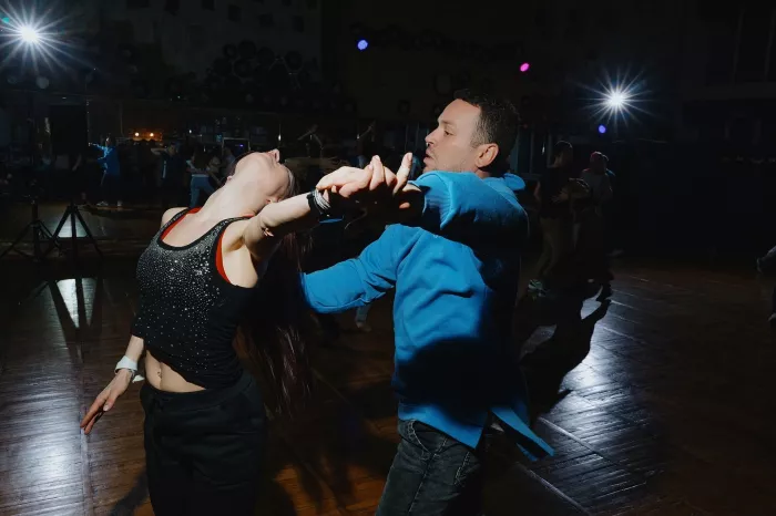 Школа танцев "Zouk Vladivostok"