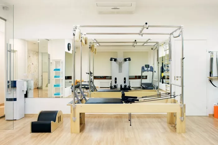 Фитнес-клуб "FitStudio"