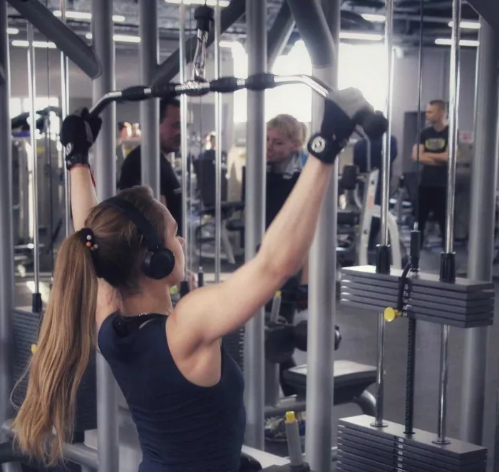 Фитнес-клуб "FitStudio"