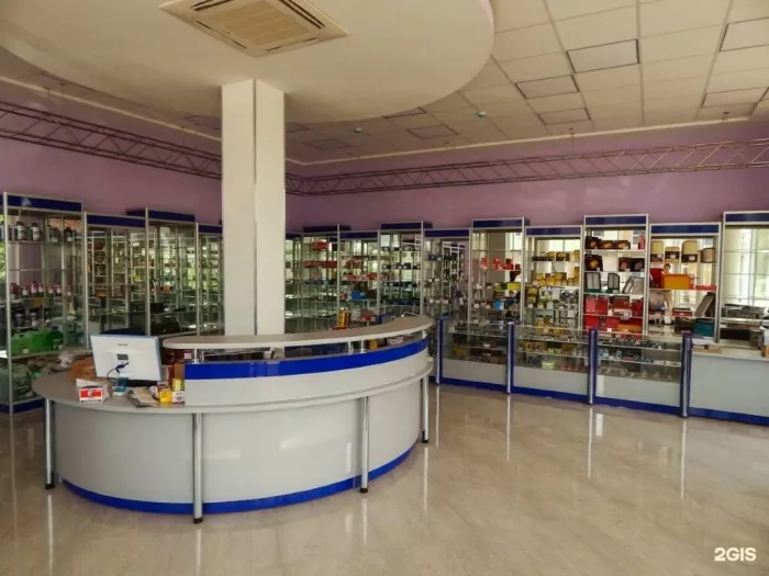 Строительный магазин "Муравей" на Бершанской