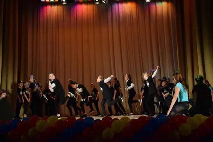 Танцевальный клуб "Dance Division"