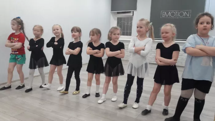 Школа танцев "Dance 4U"