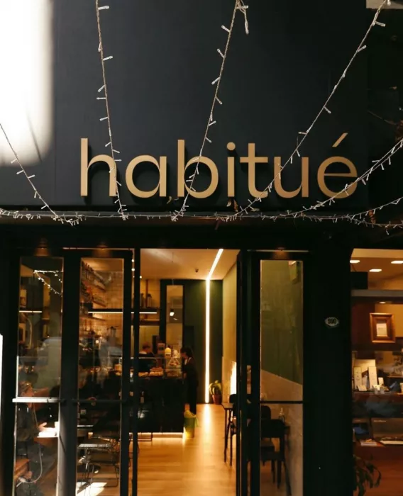 Кафе «Habitué»
