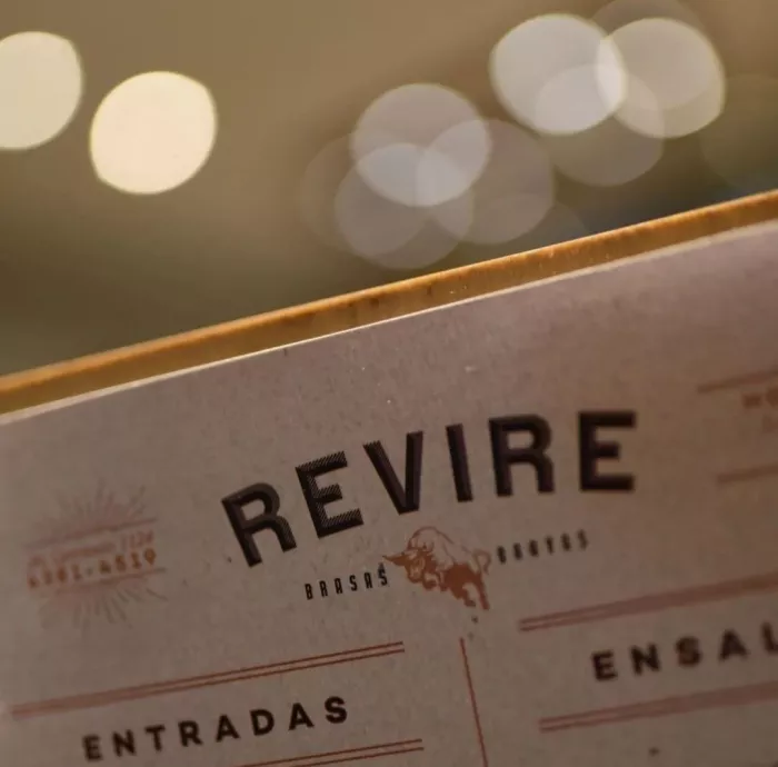 Ресторан «Revire Brasas Bravas»