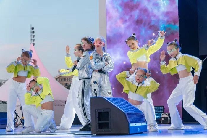 Танцевальная студия "Freak Dance Centre"