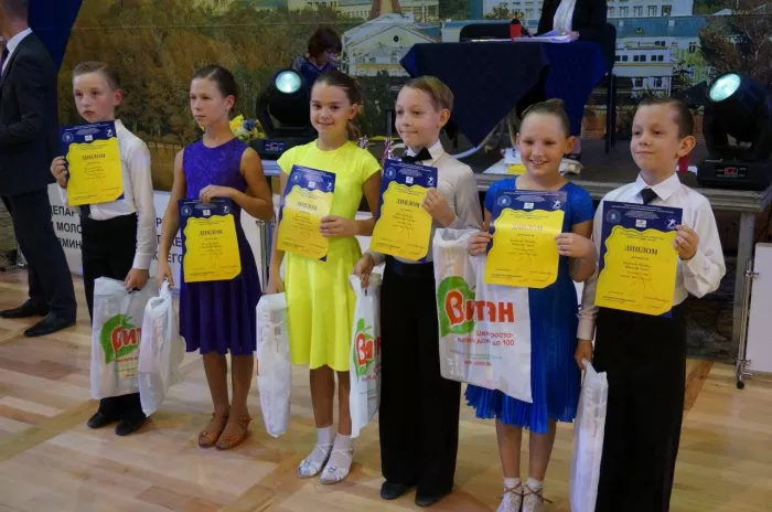 Центр танцевального спорта "Биг Топ"