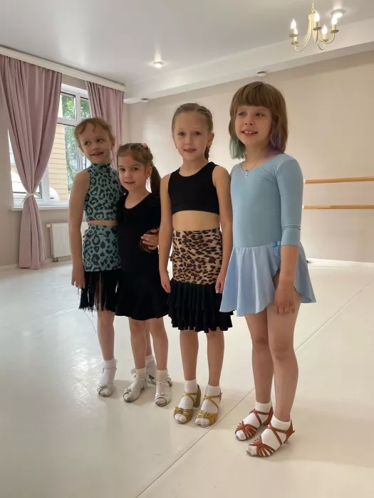 Танцевальная студия "Danza hall"
